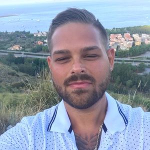 Meet your Posher, Mike